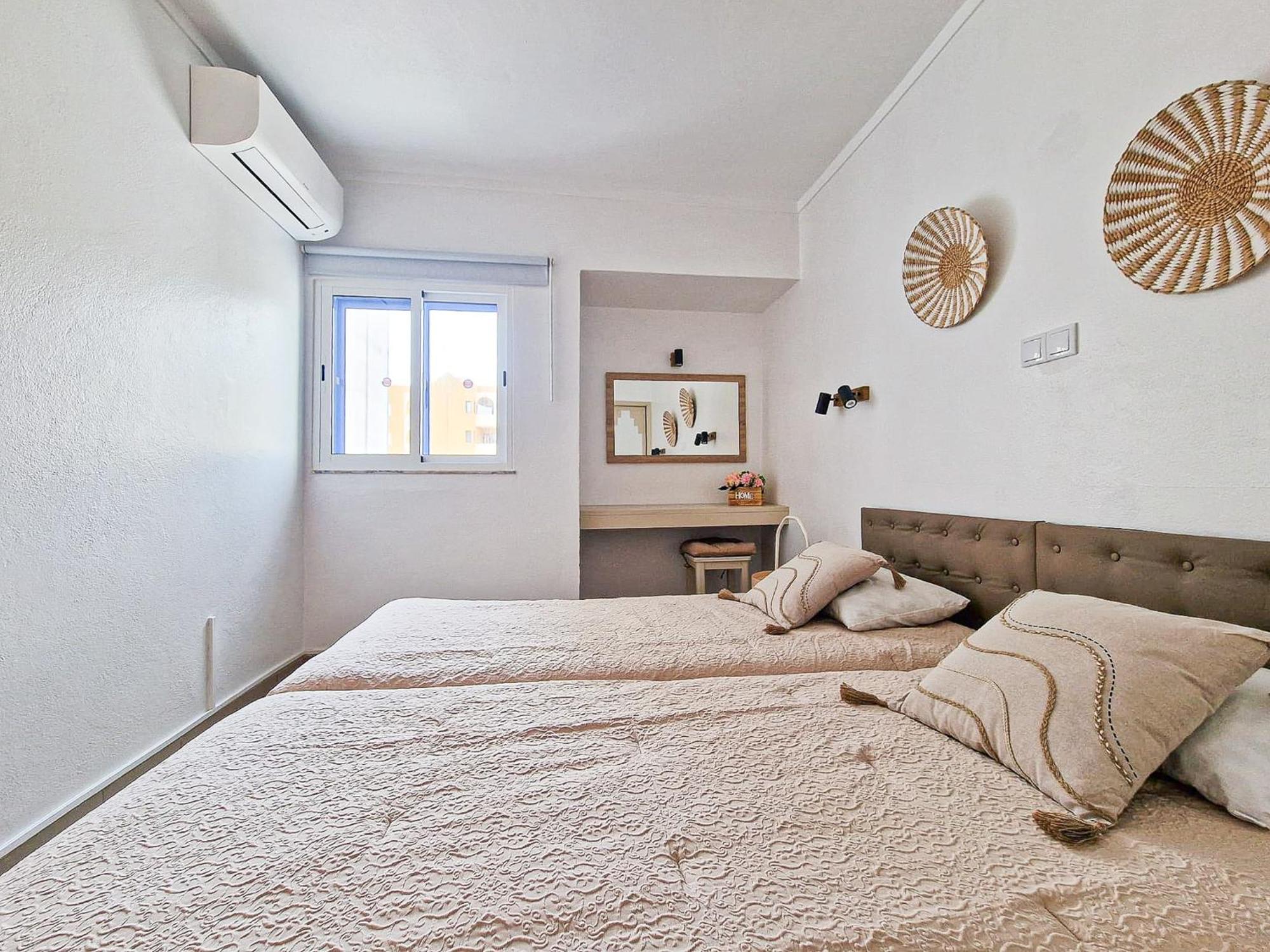 Apart Praia Da Rocha - Ac - Wifi - By Bedzy Portimão Exteriör bild